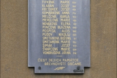 matej-batha-praha-brevnov-pametni-cedule-obetem-naletu-z-5-kvetna-1945-ve-slikove-ulici